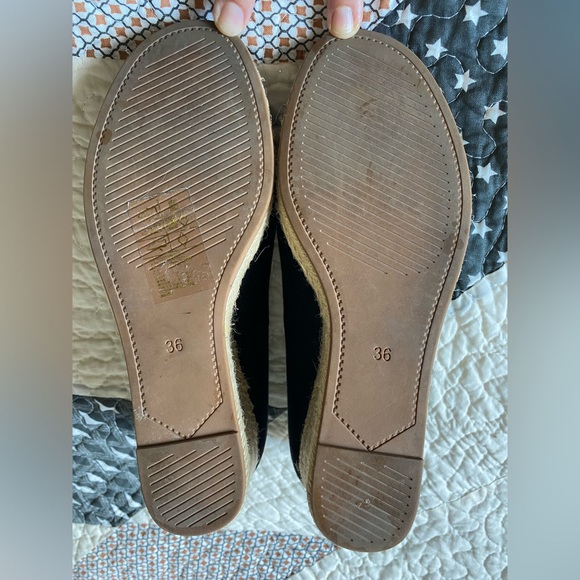 H&M Black velvet platforms Size 36 - Picture 3 of 7